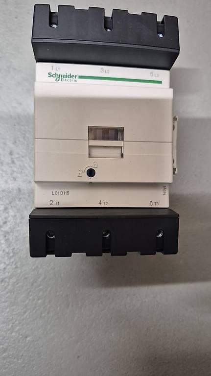 Schneider Alimentazione elettrica: SCHÜTZ 55KW LC1 D115F7 – Nuovo e nell'imballaggio originale da Fisibach venduto da Lorobin 4