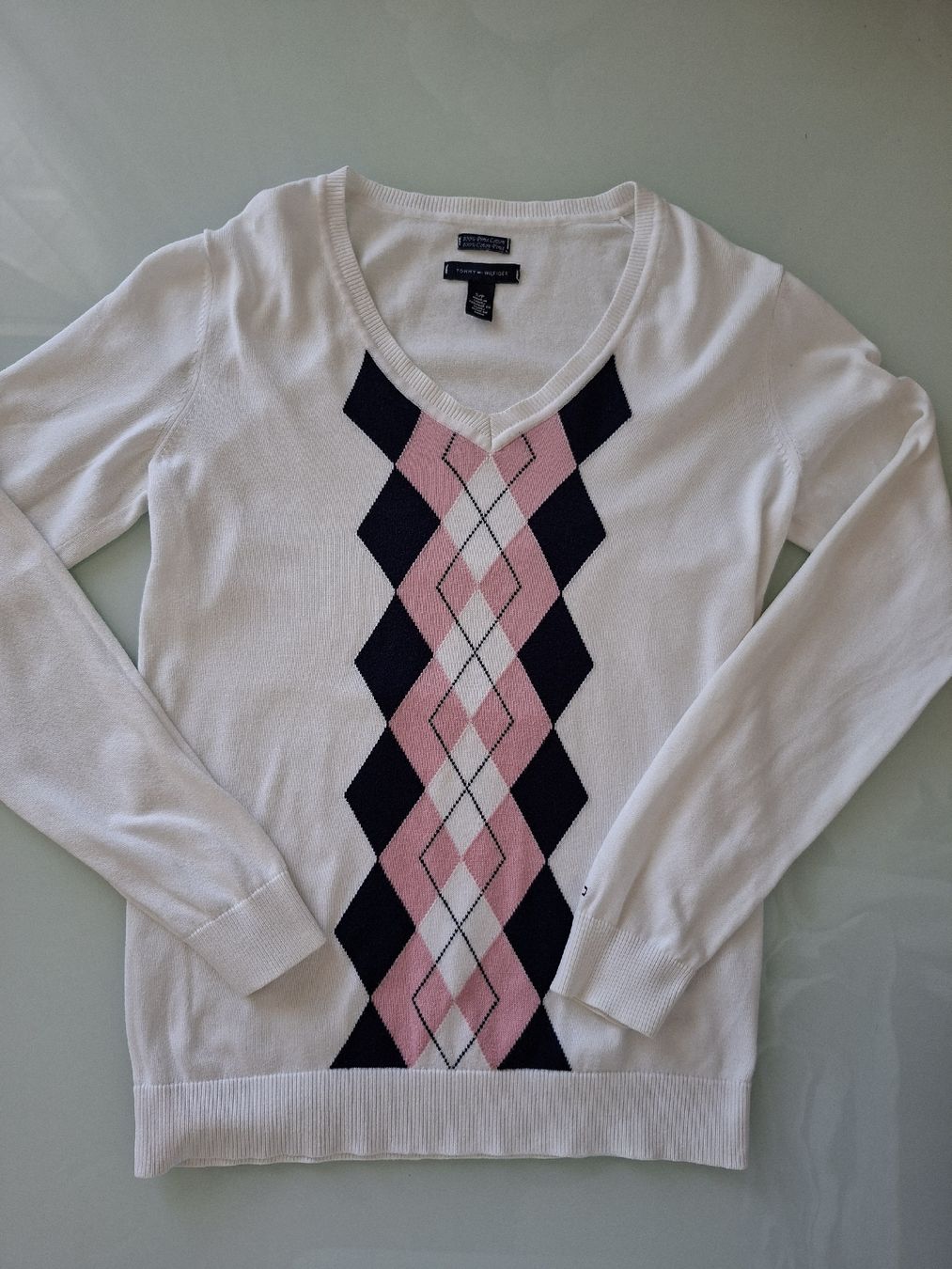 Tommy Hilfiger Pullover & Sweatshirts: Pull Tommy Hilfiger motif losanges rose/marine taille S – Gebraucht aus Renens VD von ser_j2fn 3