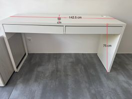 Schreibtisch mit 2 Schubladen