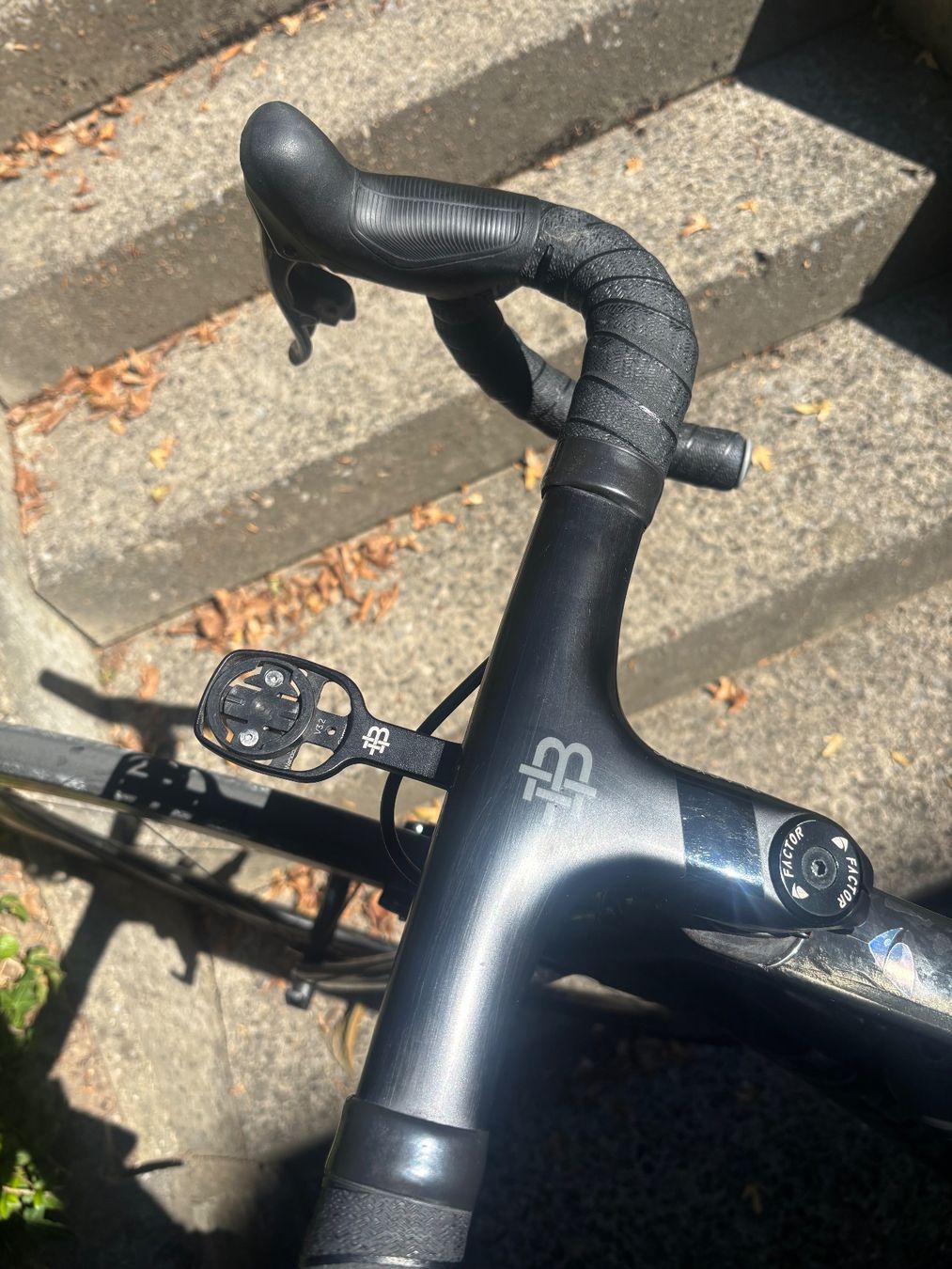 Pezzi di ricambio: Black Inc Integrated Handlebar 90mm – Usato da Zürich venduto da nic_y7tb