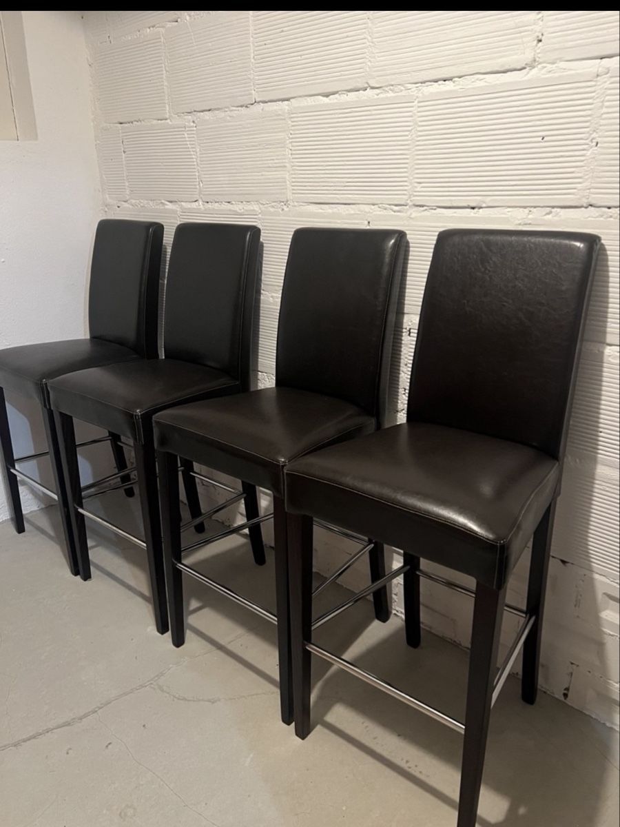 Seggioloni: 4 chairs  – Usato da Zug venduto da joepg