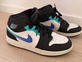 Jordan 1 Mid Grösse 39