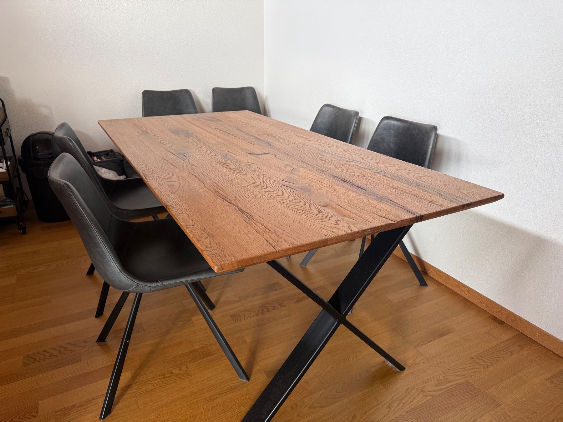 Pfister Set di tavolo e panche: Table et 6 chaises - REDUCED – Usato da Genève venduto da all_xkc7 1