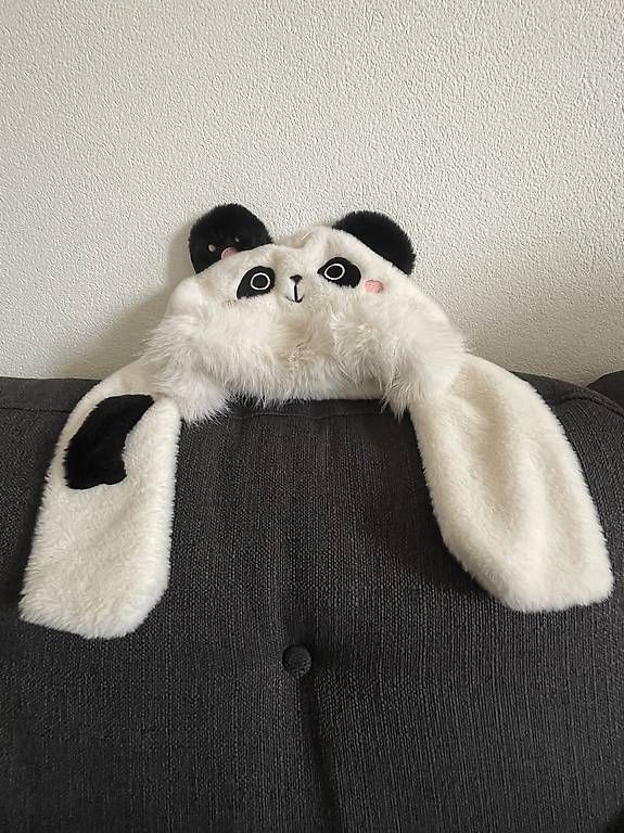 Mützen & Schals: Panda Mütze gefüttert  – Gebraucht aus Basel von KPRNR