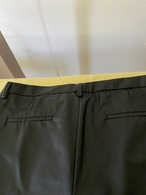 Pantaloni: Kunstlederhose schwarz gr. 44 Hosenlänge Schritt 64 cm – Usato da Zürich venduto da Berta016 5