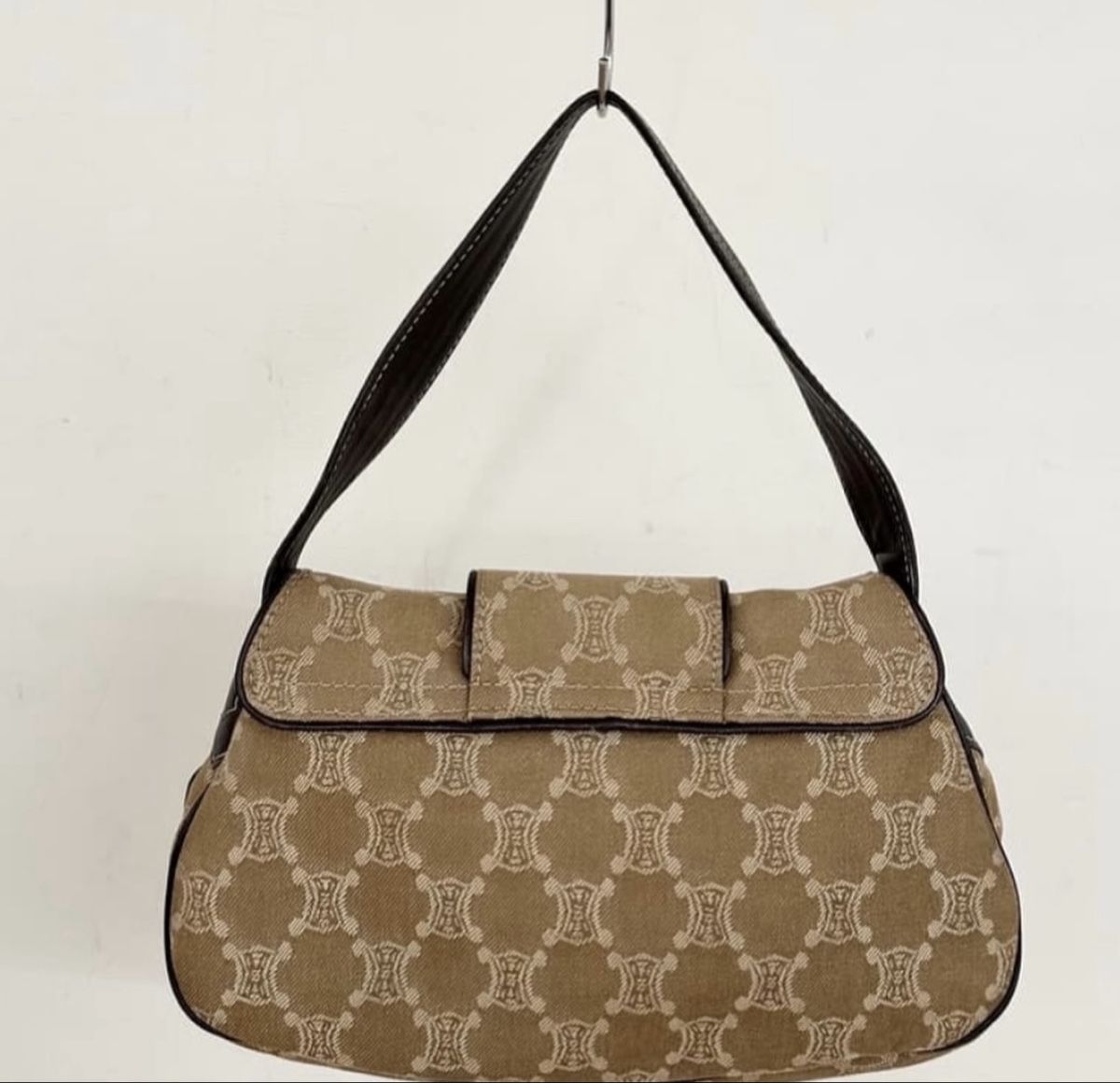 Celine Borse da donna: CELINE GREEN LOGO SHOULDER BAG – Nuovo (secondo la descrizione) da Opfikon venduto da aro_f66t 8