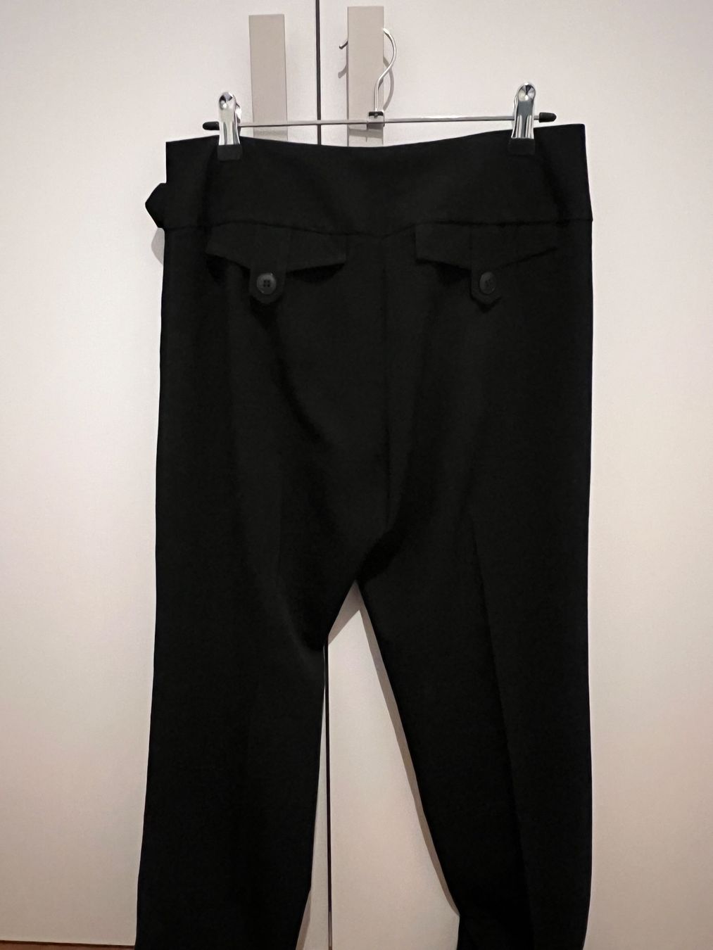 Pantaloni: Etam Straight-leg Pants Black, Chic Elégant – Usato da Basel venduto da Harper.G 4