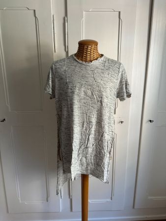 BRANDY MELVILLE - Longshirt weiss-grau meliert