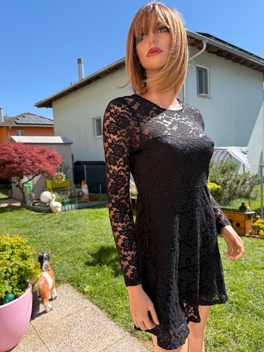Vestiti: Schickes, kurzes Spitzenkleid, schwarz, Grösse M – Usato da Cugnasco venduto da tizianaq 1