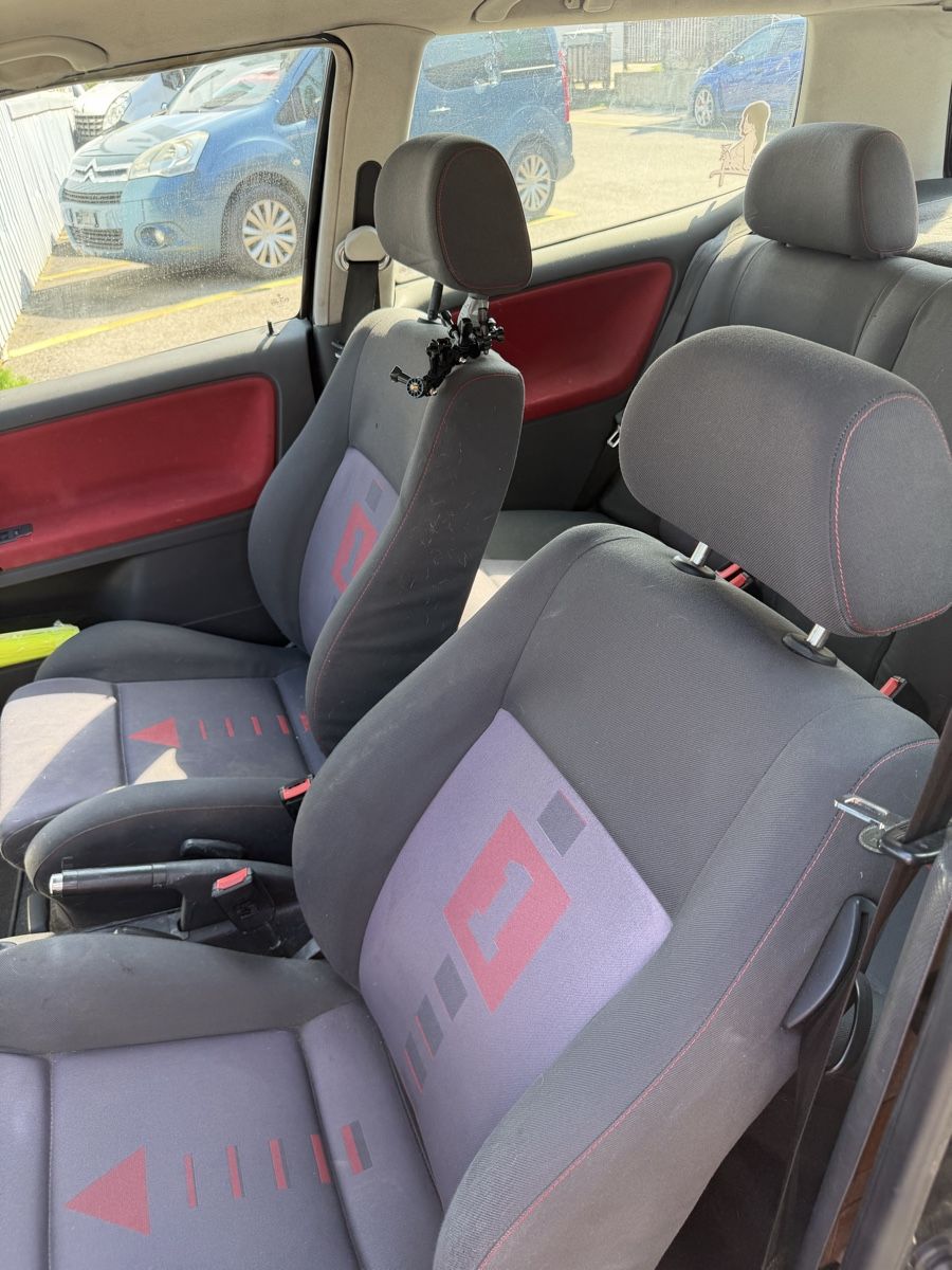 VW Automobili: Polo GTI 6n2 – Usato da Etoy venduto da Sdx1312 6