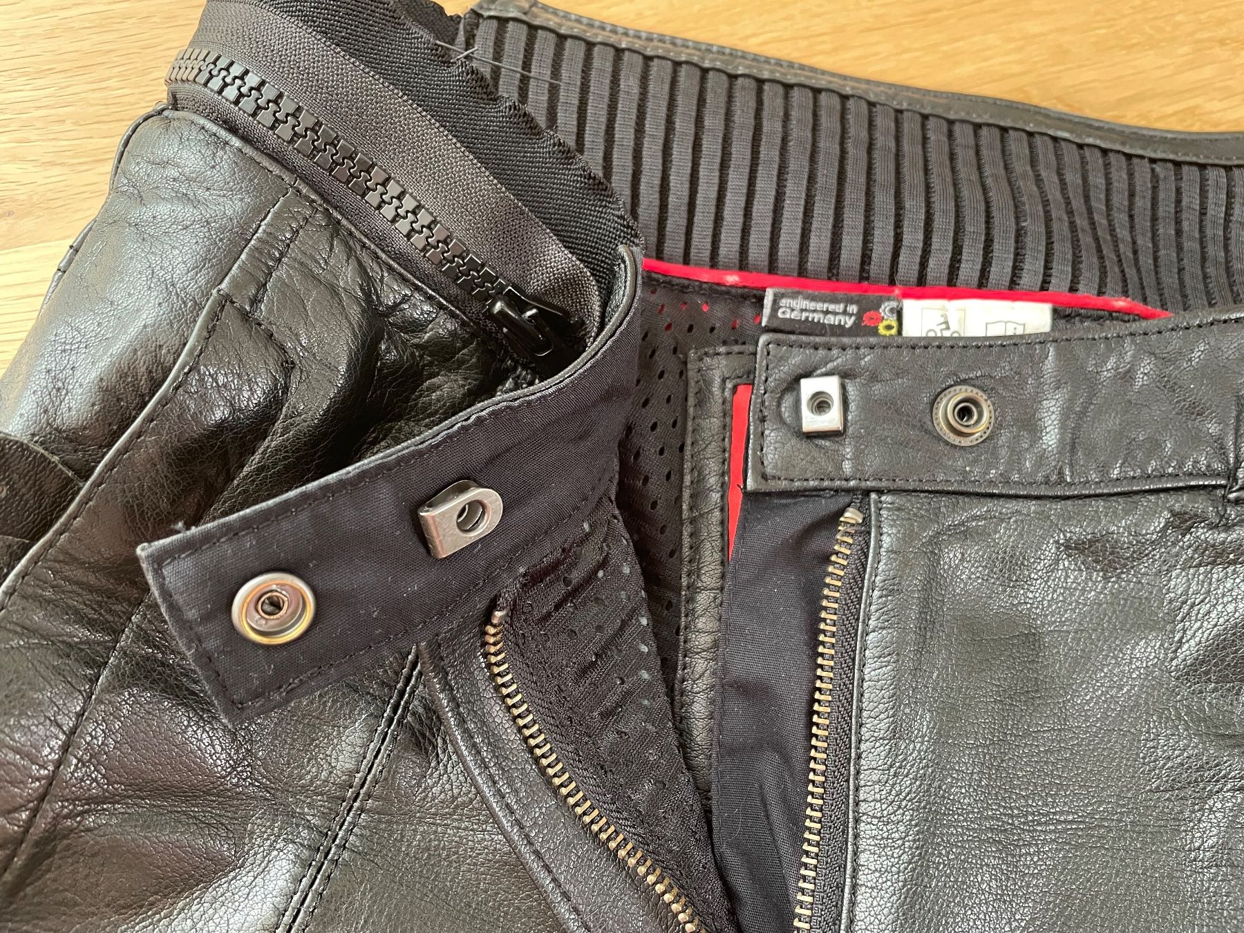 Held Pantaloni: Damen Motorrad Lederhose, Held, Grösse 38 – Usato da Zürich venduto da Schaerers 3