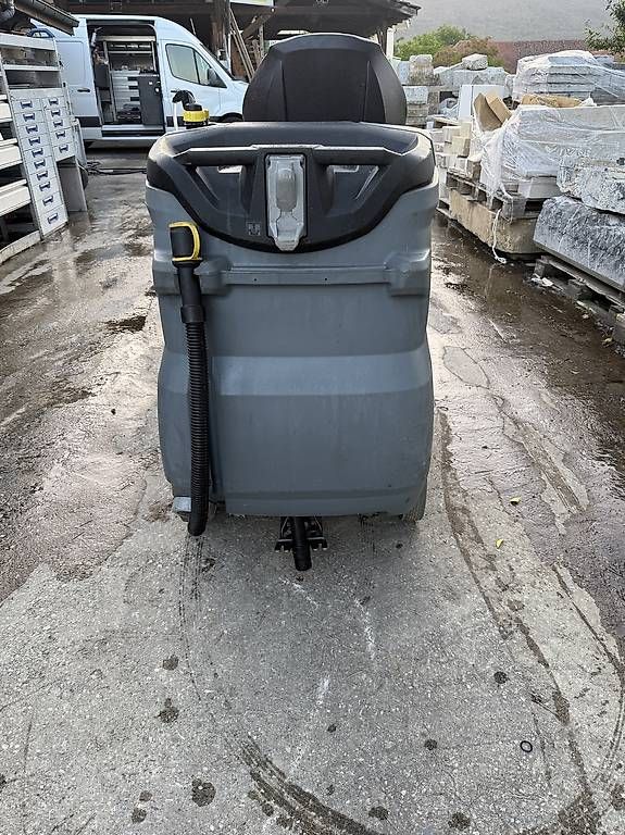 Kärcher Tutte le macchine: Autolaveuse Karcher B150 – Usato da Crassier venduto da pet_sn9s 4