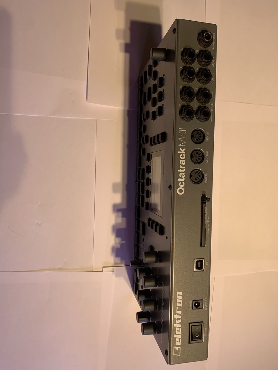 Elektron Strumenti musicali: Elektron Octatrack MKII – Usato da Luchsingen venduto da DragonOfFire 1