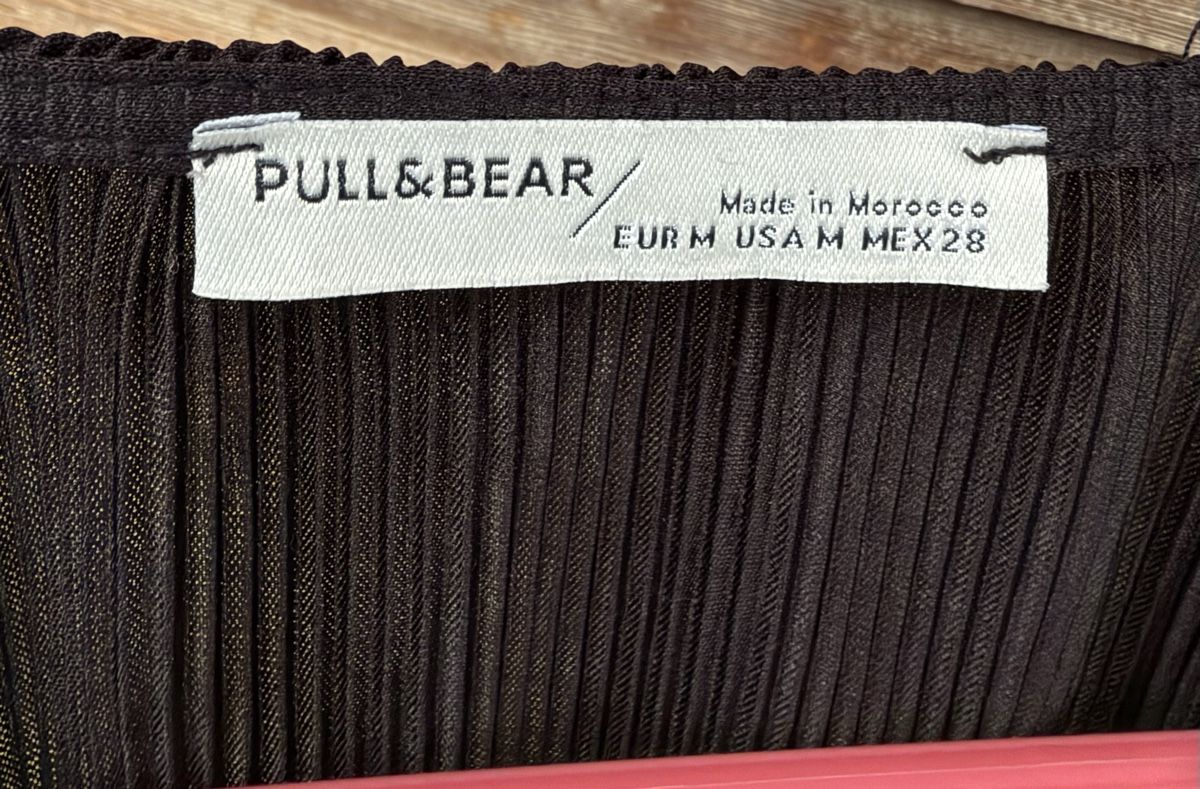 Pull&Bear Tops: Haut (blouse) noir Pull&Bear taille M – Gebraucht aus Genève von Justine96 2
