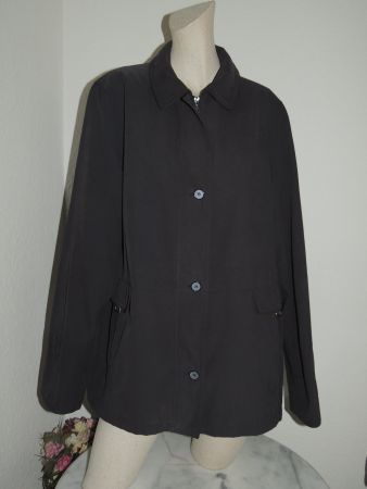 SCHÖNE JACKE "GOLDIX" WIND- & WASSERFEST NP 238 CHF 46