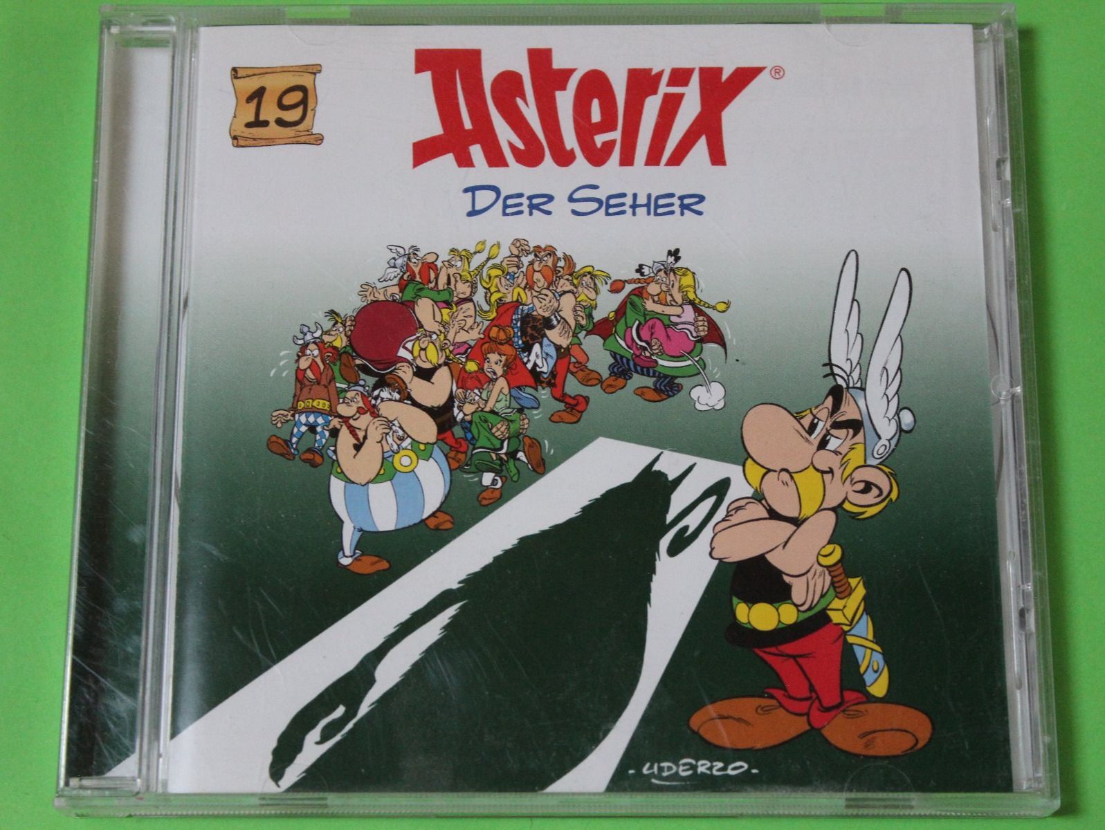 Audiolibri: ASTERIX 19 - DER SEHER Hörspiel-CD – Usato da Tübach venduto da JamesStone 1