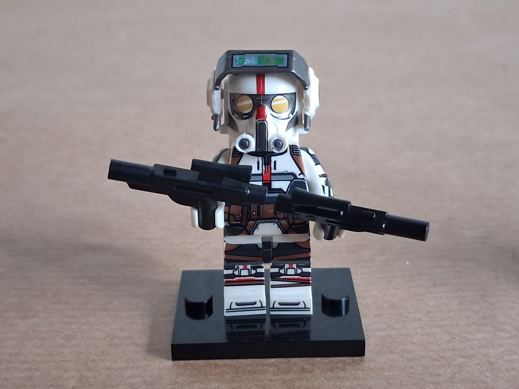 Star Wars Statuette: 4 Star Wars Mini Figuren Clone Troopers  Ab 1.- – Usato da Hagendorn venduto da siwasi3 1