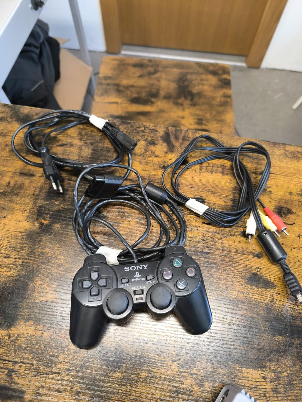 Sony Console: Play Station 1 Console – Usato da Conthey venduto da costafrederico 5