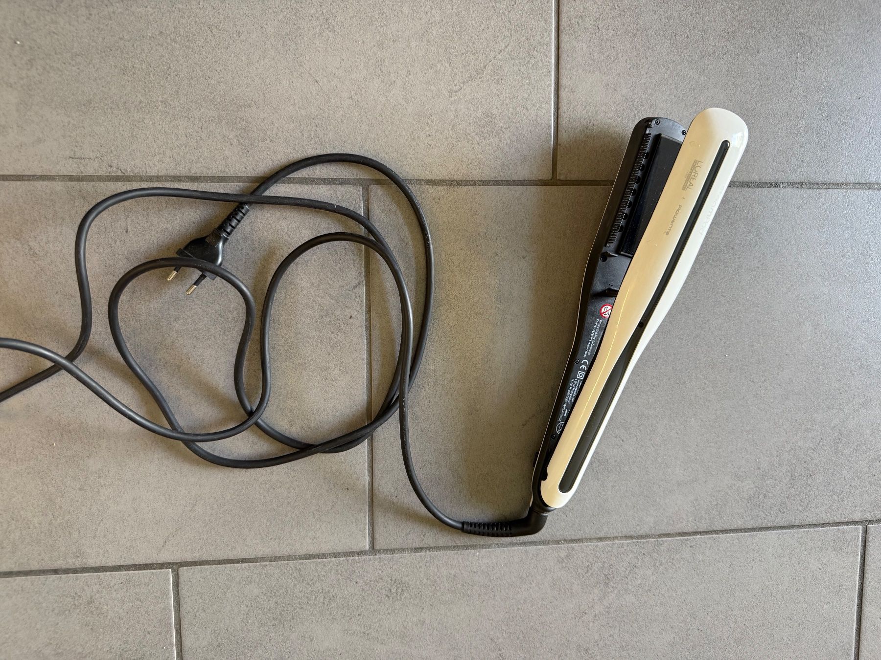 Accessori per capelli: L’Oréal steampod 3.0 – Usato da Monthey venduto da col_x9cs