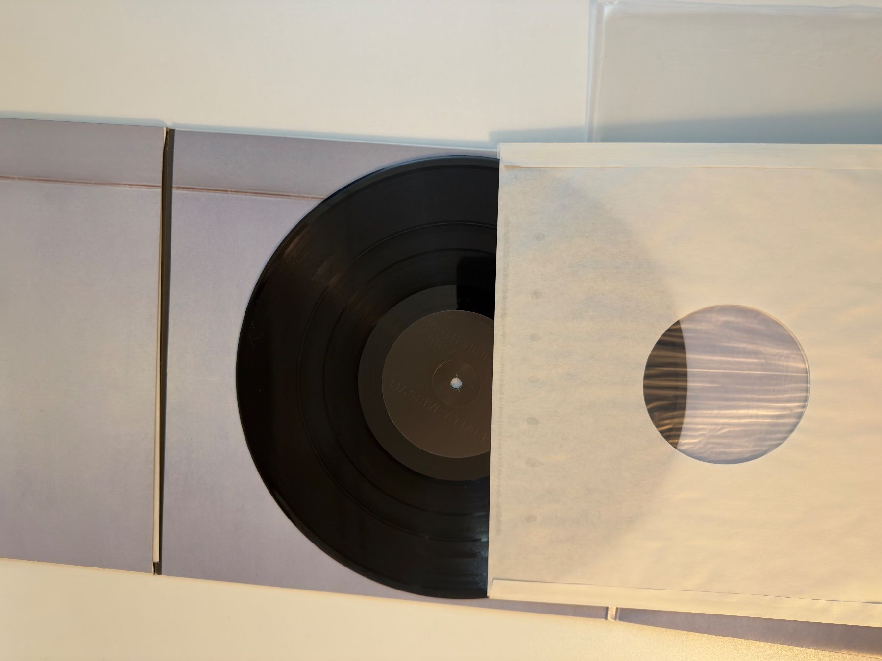 Dischi in vinile: Massive Attack - 100th Window Vinyl – Usato da Niederglatt ZH venduto da Expatriate 1