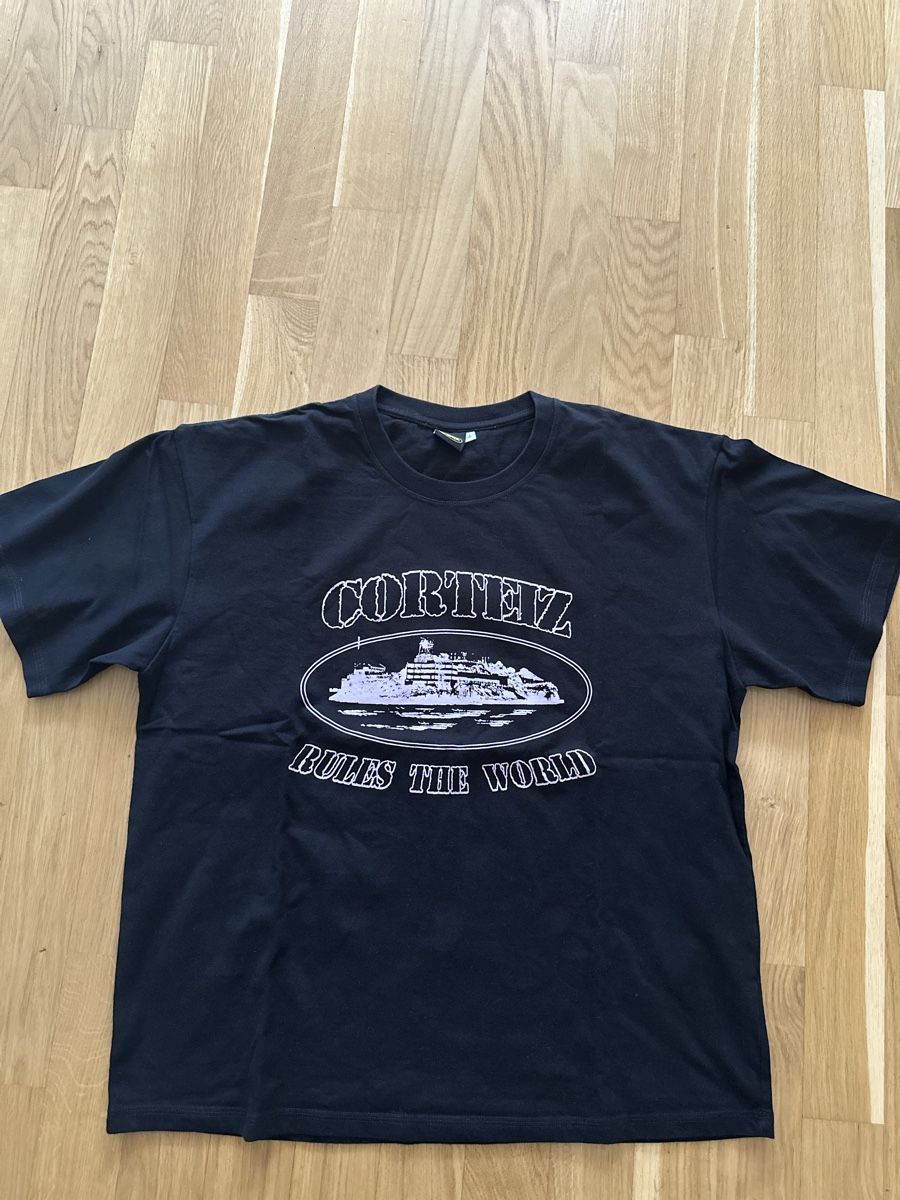 Corteiz T-Shirts: Schwarzes T-Shirt Corteiz Grösse M  – Gebraucht aus Erlinsbach SO von dikaan