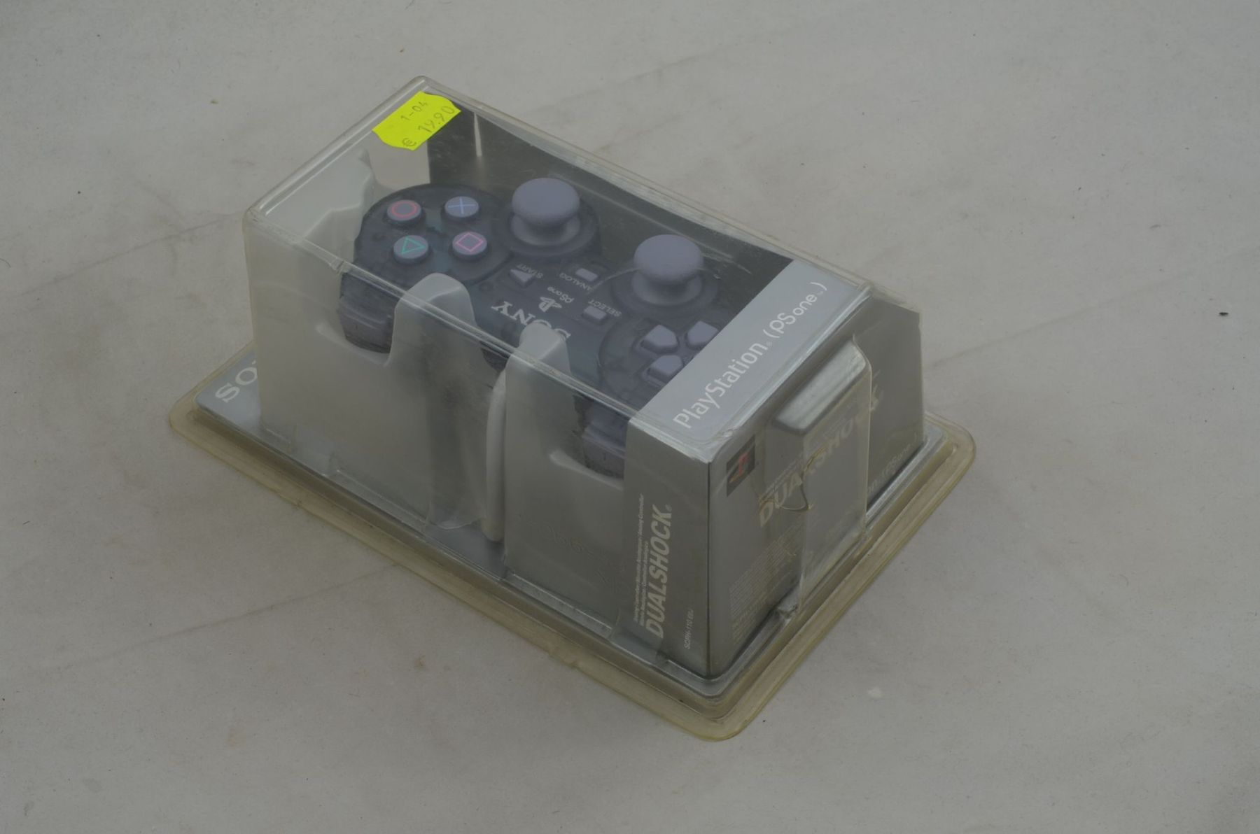 Controller: PS One Original Controller OVP (Neu) – Nuovo e nell'imballaggio originale da Buchs AG venduto da SellAndBuyX 2