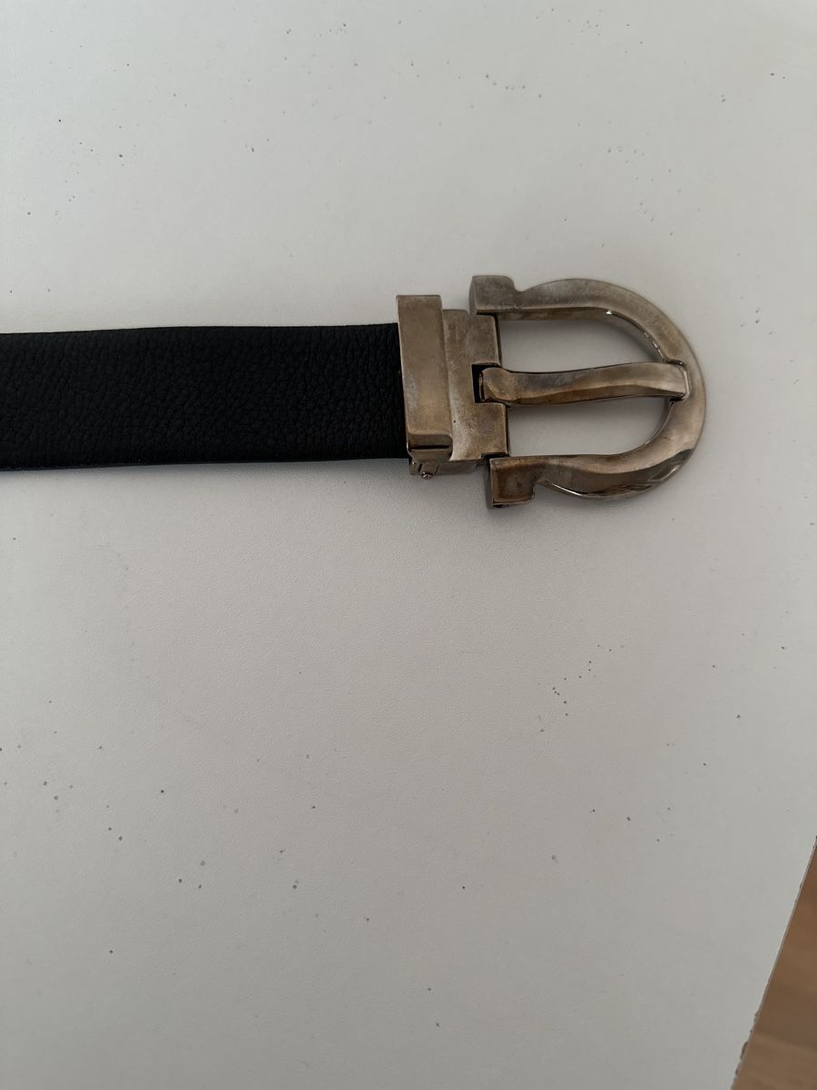 Salvatore Ferragamo Cinture: Salvatore Ferragamo Reversible Leather Belt – Nuovo (secondo la descrizione) da Binningen venduto da can_s2yh 1