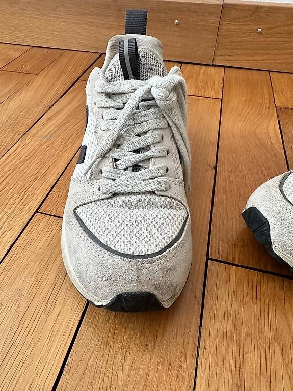 Damenschuhe: Veja Venturi Sneaker in Grösse 38 – Gebraucht aus Luzern von dariajenni 2