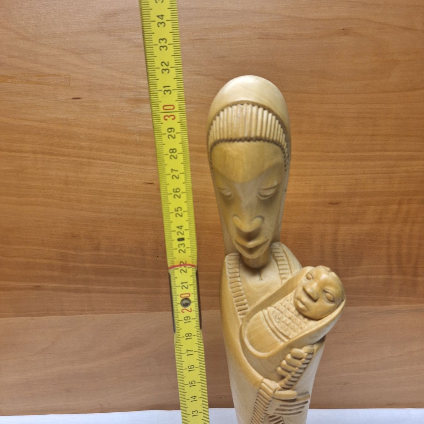 Alle Dekorationen: Hübsche handgeschnitzte Figur, Mutter und Kind, Holz – Gebraucht aus Winterthur von Goldpipau 7