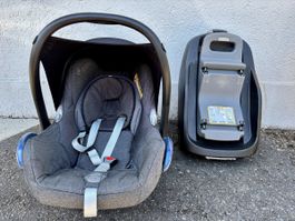 Maxi-Cosi mit FamilyFix-Isofix-Station