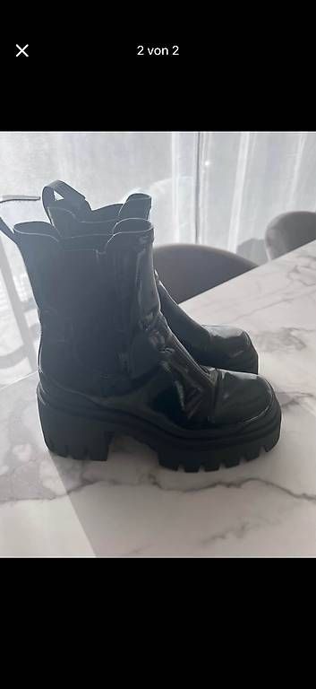 Scarpe da donna: Schuhe zu verkaufen  – Usato da Aesch BL venduto da viv_zjs7 1