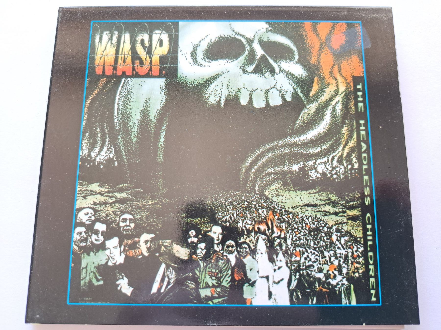CD: CD WASP - The Headline Children – Usato da Pully venduto da bro_n52j