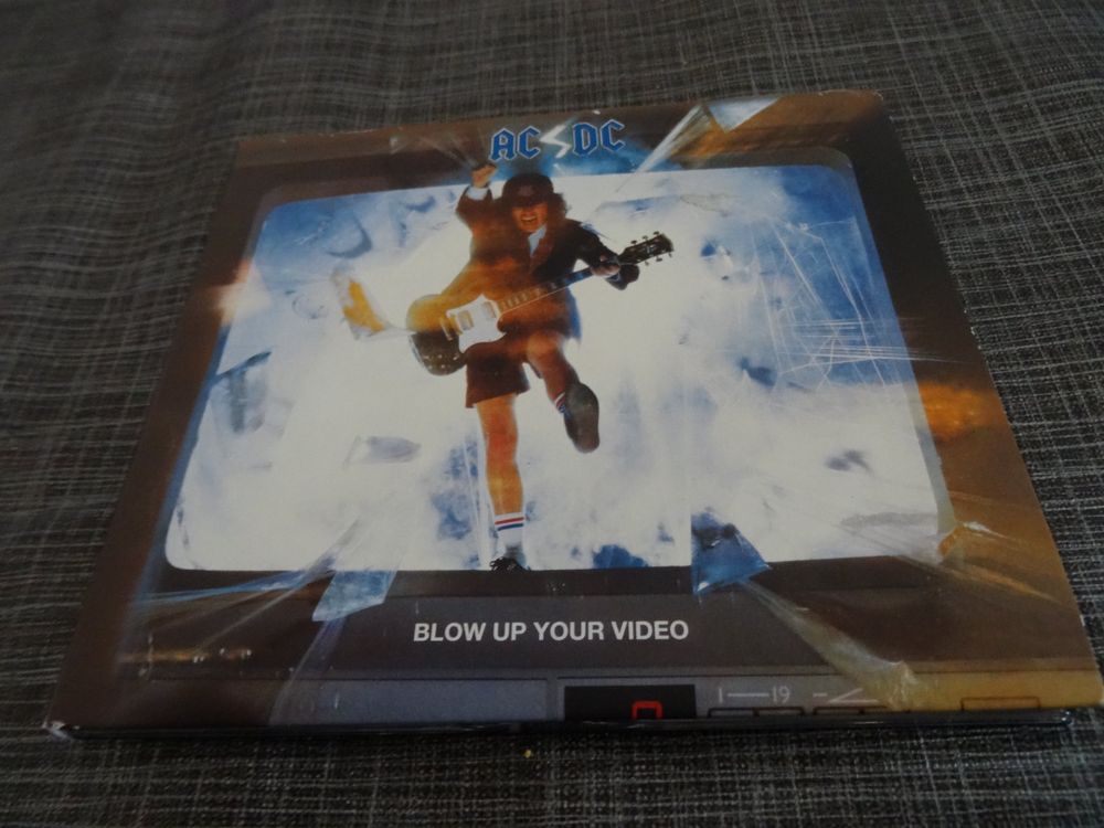 Sweat à Capuche ACDC Blow Up Your Video - Logo Vintage Officiel Fan Rock