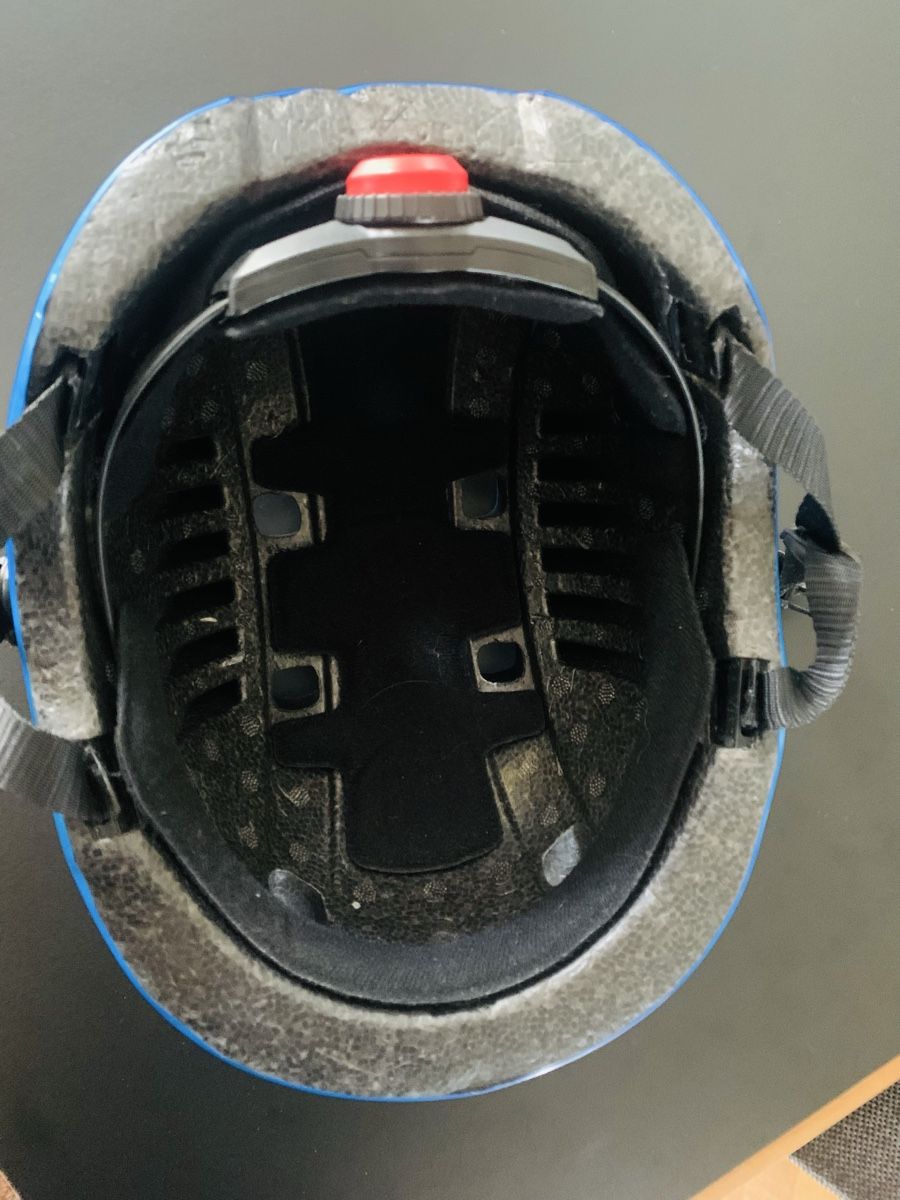 Micro Caschi: Micro Kinderhelm blau,gebraucht – Usato da Zürich venduto da nameggio 4