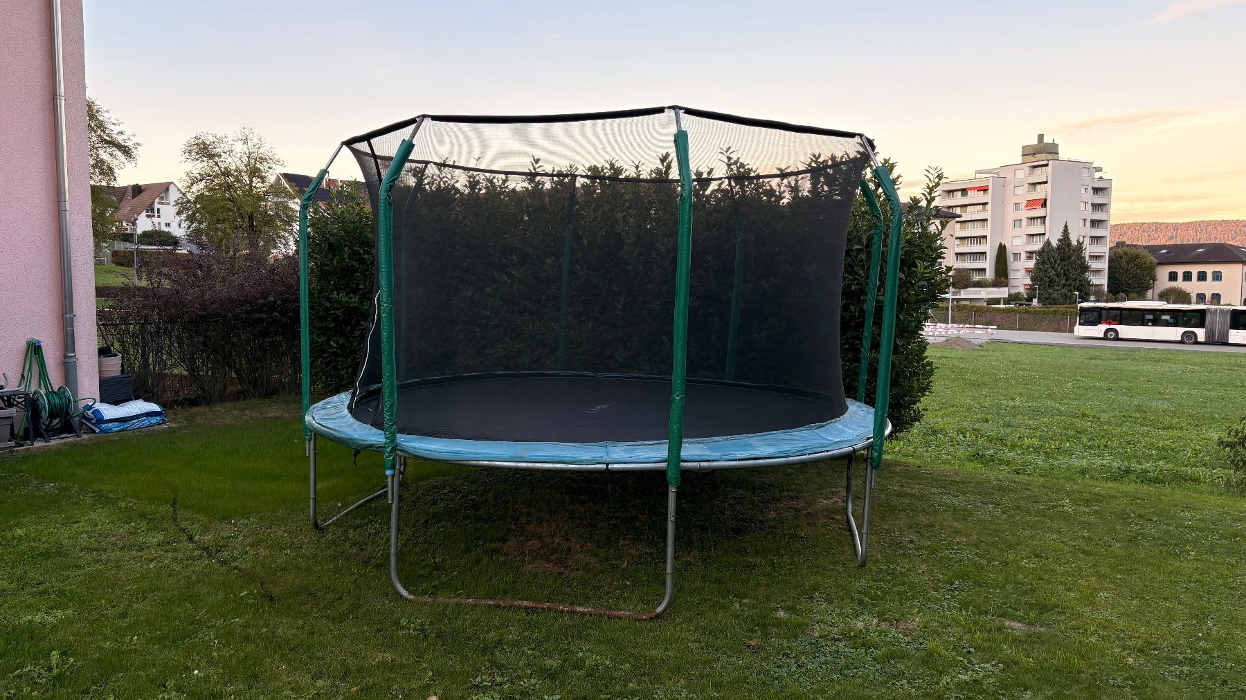 Trampoline: Trampolin 4 Meter – Gebraucht aus Hütten von MagicBeetle 1