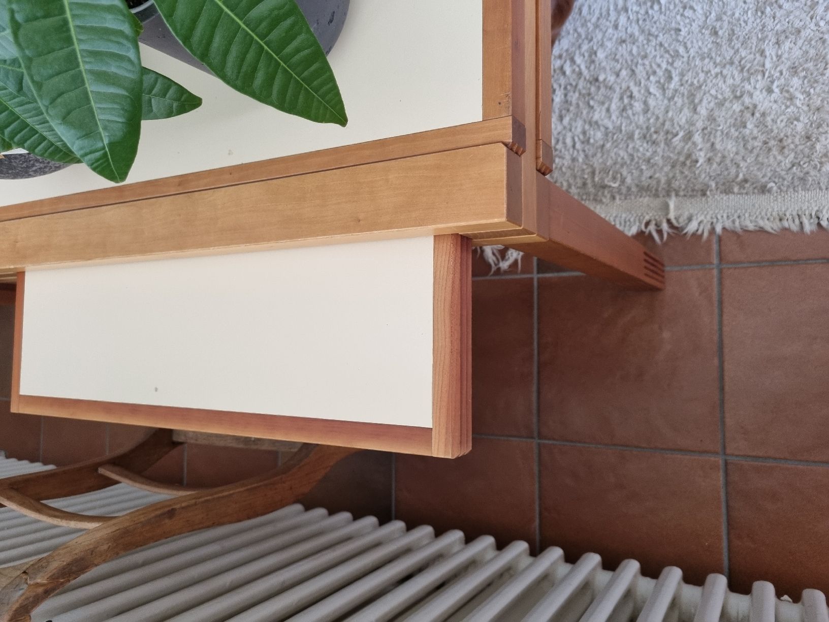 Tische: table Bernard Vuarnesson – Gebraucht aus Neuchâtel von Sigirahel 1