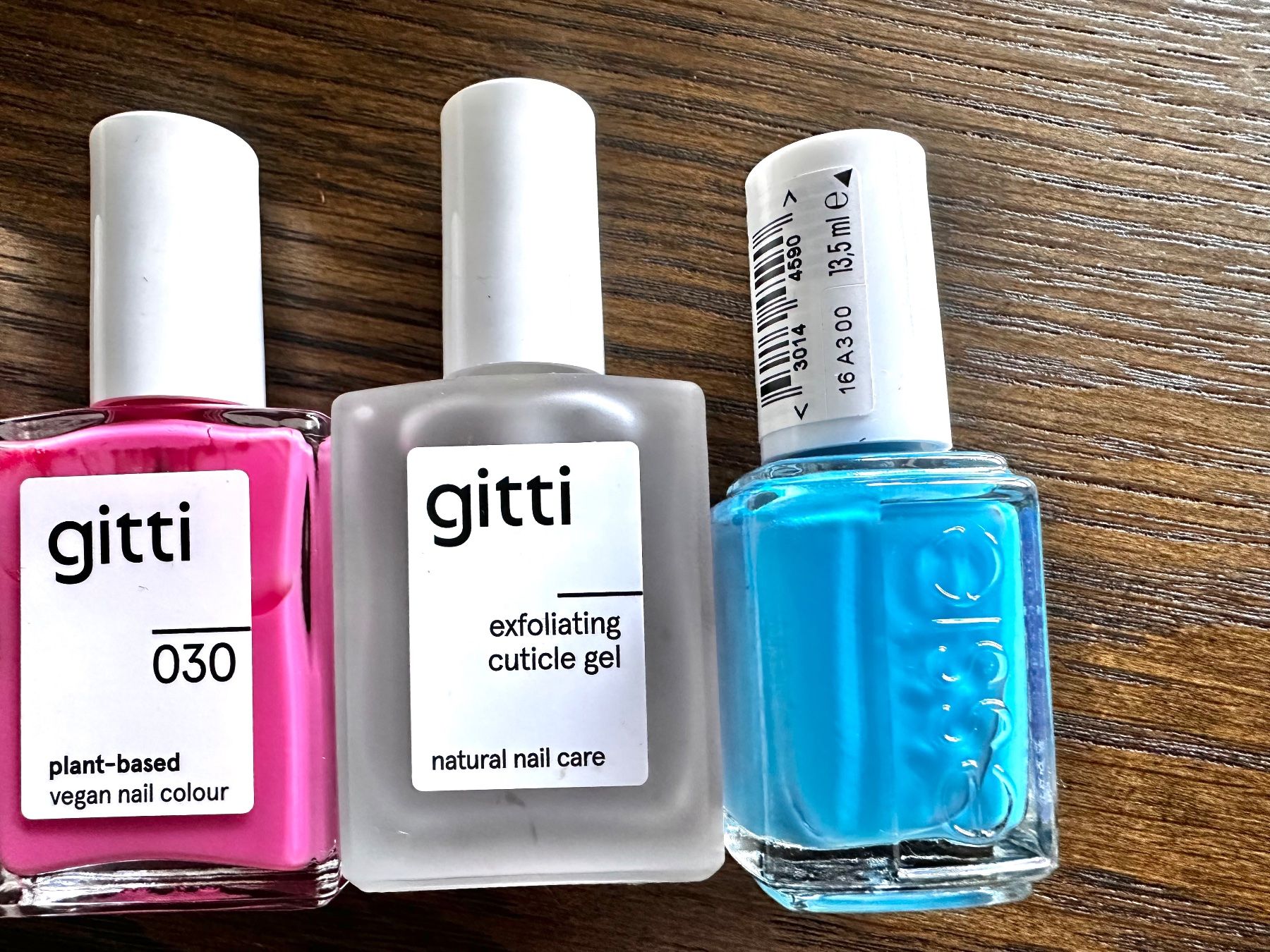 Essie Smalto per unghie: GITTI NAGELLACK-SET MIT NAGELPFLEGE – Usato da Haldenstein venduto da enie123 2