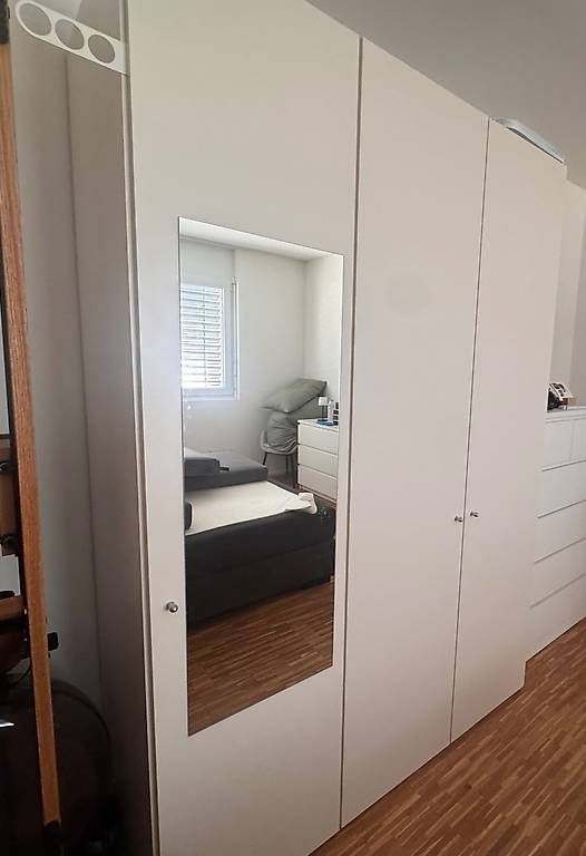 Armadi: Weisser Kleiderschrank – Usato da Othmarsingen venduto da Bianchi05 1