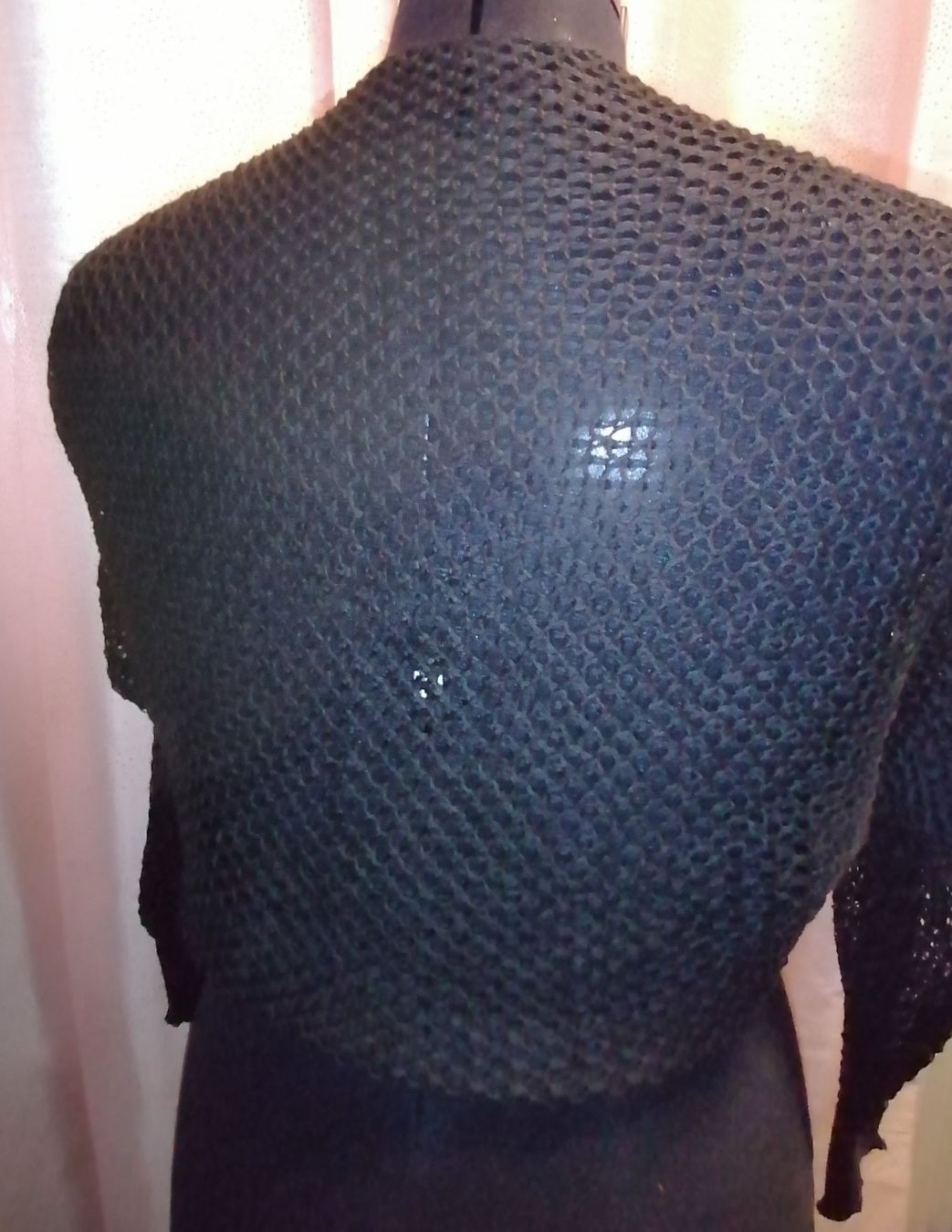 Bolero: Splendide petit Bolero en Tricot – Nuovo (secondo la descrizione) da Corcelles-près-Payerne venduto da RxOne_Krs 1