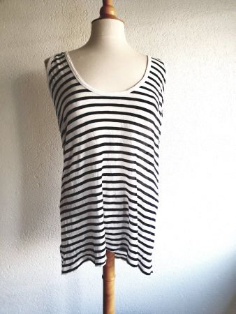 TOP SOMMERTOP M 38 BLAU WEISS toll mit Jeans Jacke sneaker