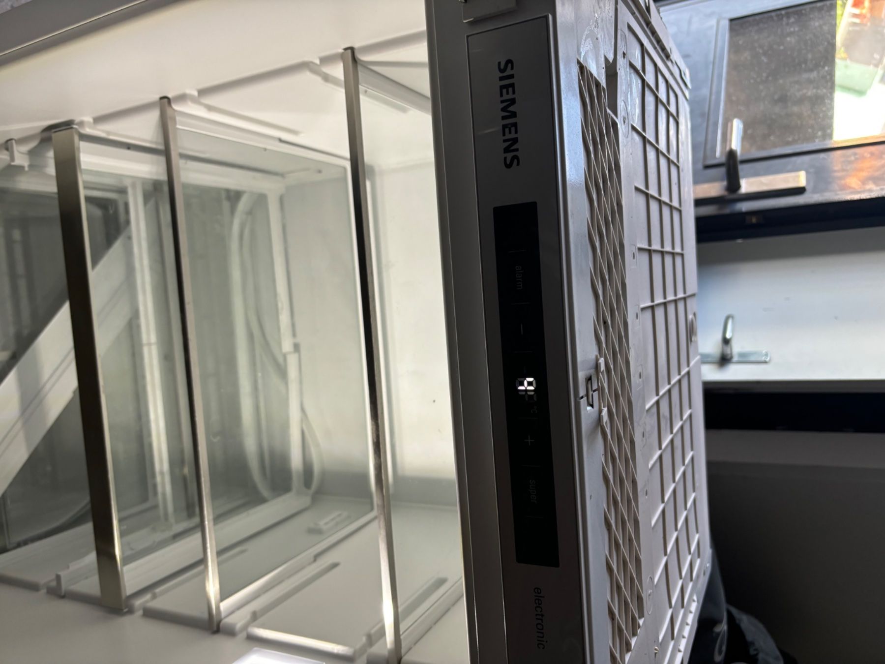 Frigoriferi: Kühlschrank Siemens – Usato da Regensdorf venduto da Luis3000 6