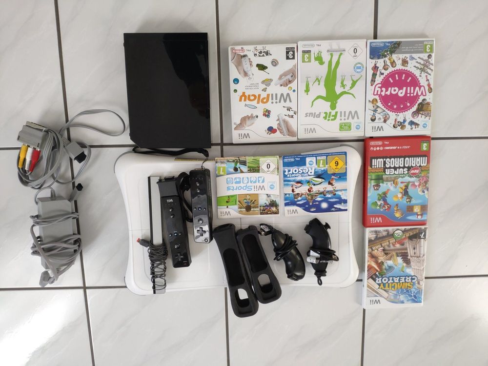 Nintendo Wii Konsole mit Balance Board Kaufen auf Ricardo