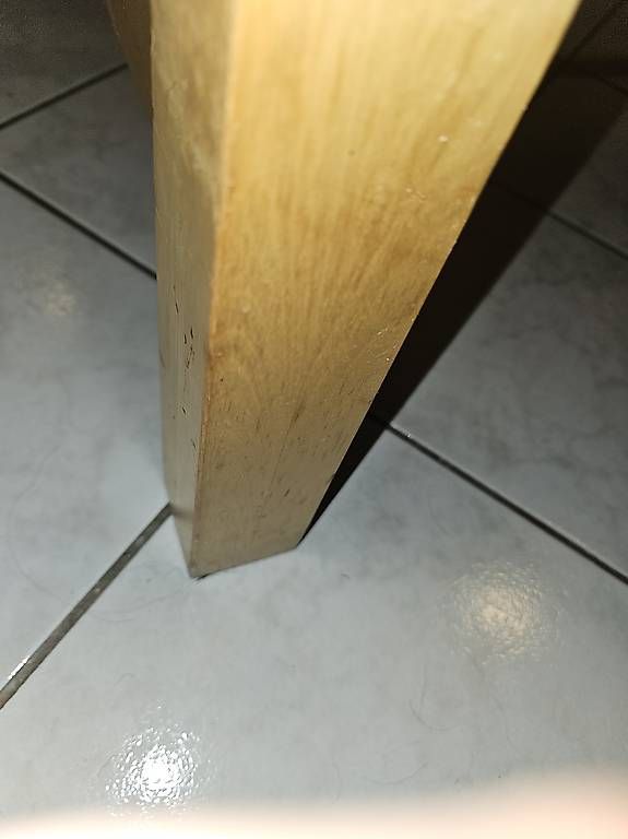 Tische: Table a manger  – Gebraucht aus Couvet von Laytika_94 2
