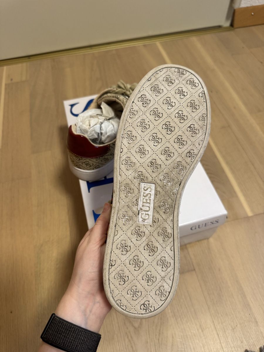 Guess Scarpe da donna: Sneaker Guess 39 – Usato da Malans GR venduto da leo_mz7w 5