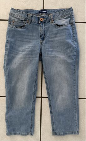 Leichte Sommer-Jeans Capri von Charles Vögele Grösse 36