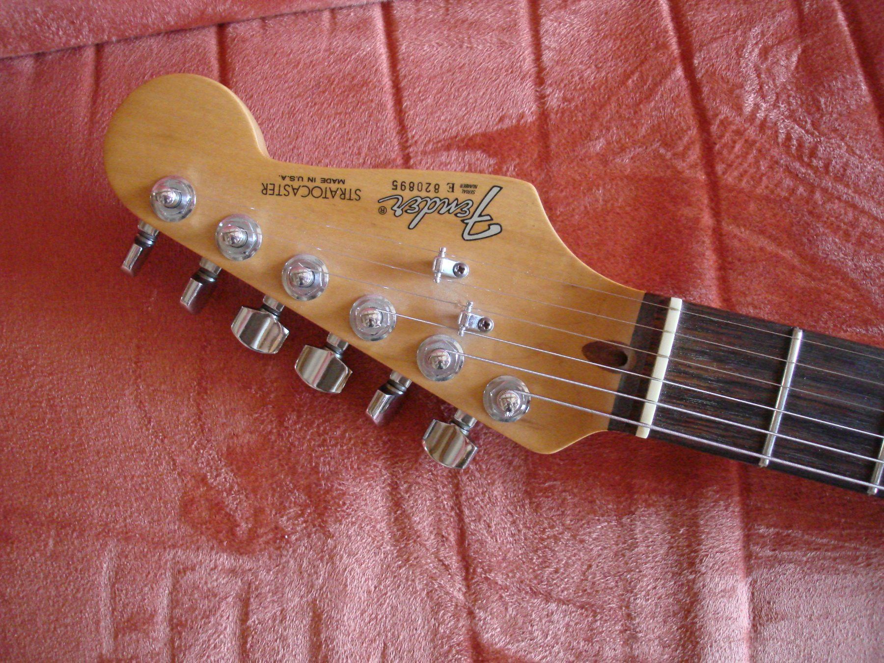 Fender Strumenti musicali: Fender American Standard Olympic white, 1988 – Usato da Allenwinden venduto da Coboy 3