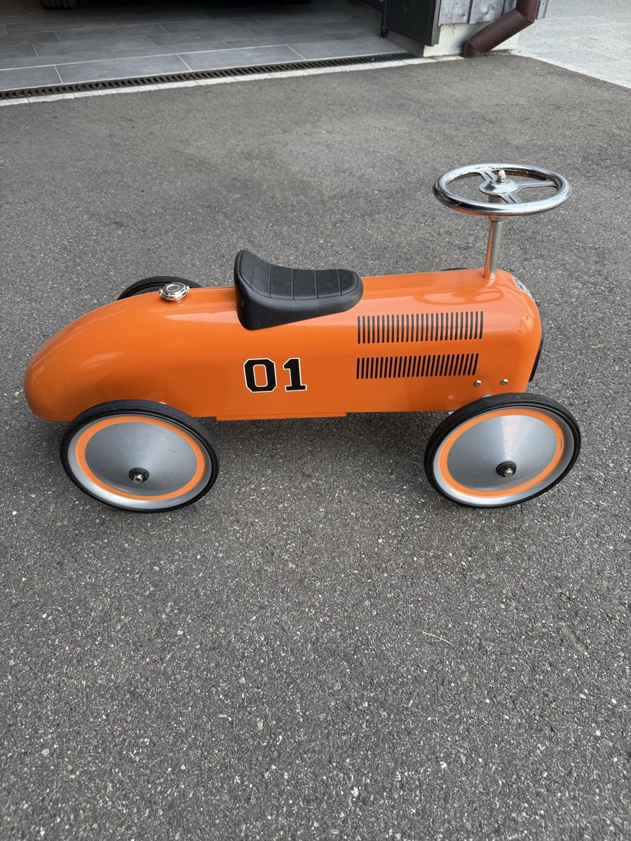 Fahrzeuge für Kinder: Tretauto orange  – Gebraucht aus Schlattingen von Micky2013 1