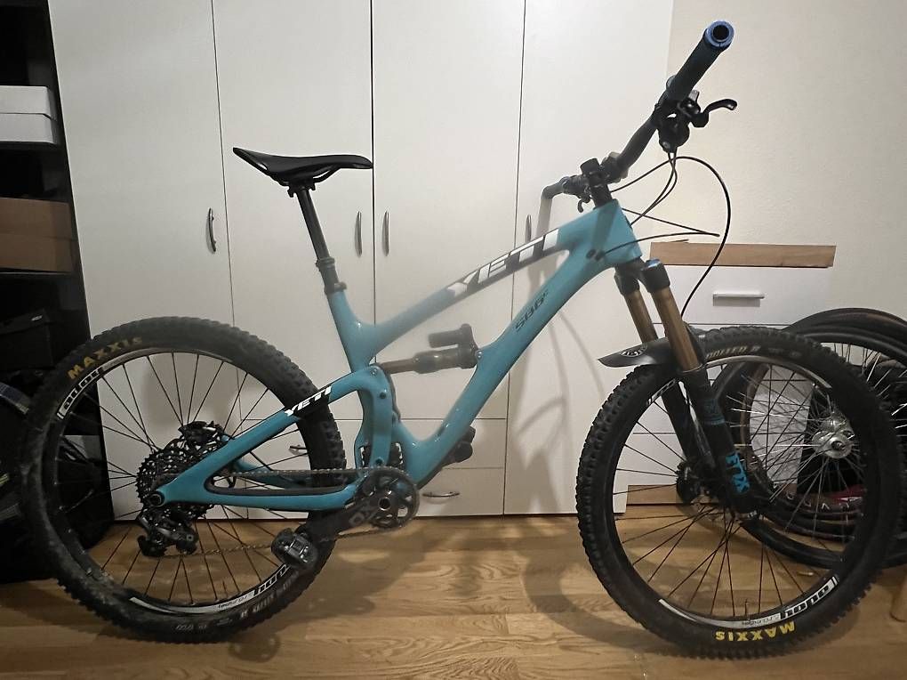 Biciclette: VTT Enduro Yeti SB6C Taille M – Usato da Genève venduto da gre_2dxn