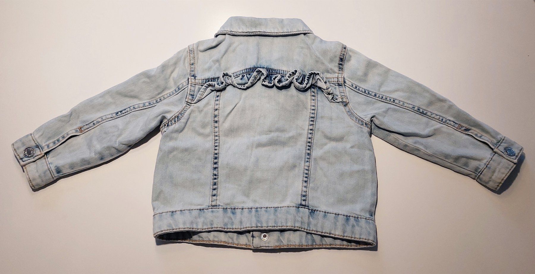 H&M Jacken & Mäntel: JEANSJACKE | DENIM | Grösse 80 | Jeansblau – Gebraucht aus Oberweningen von Feindesign 1