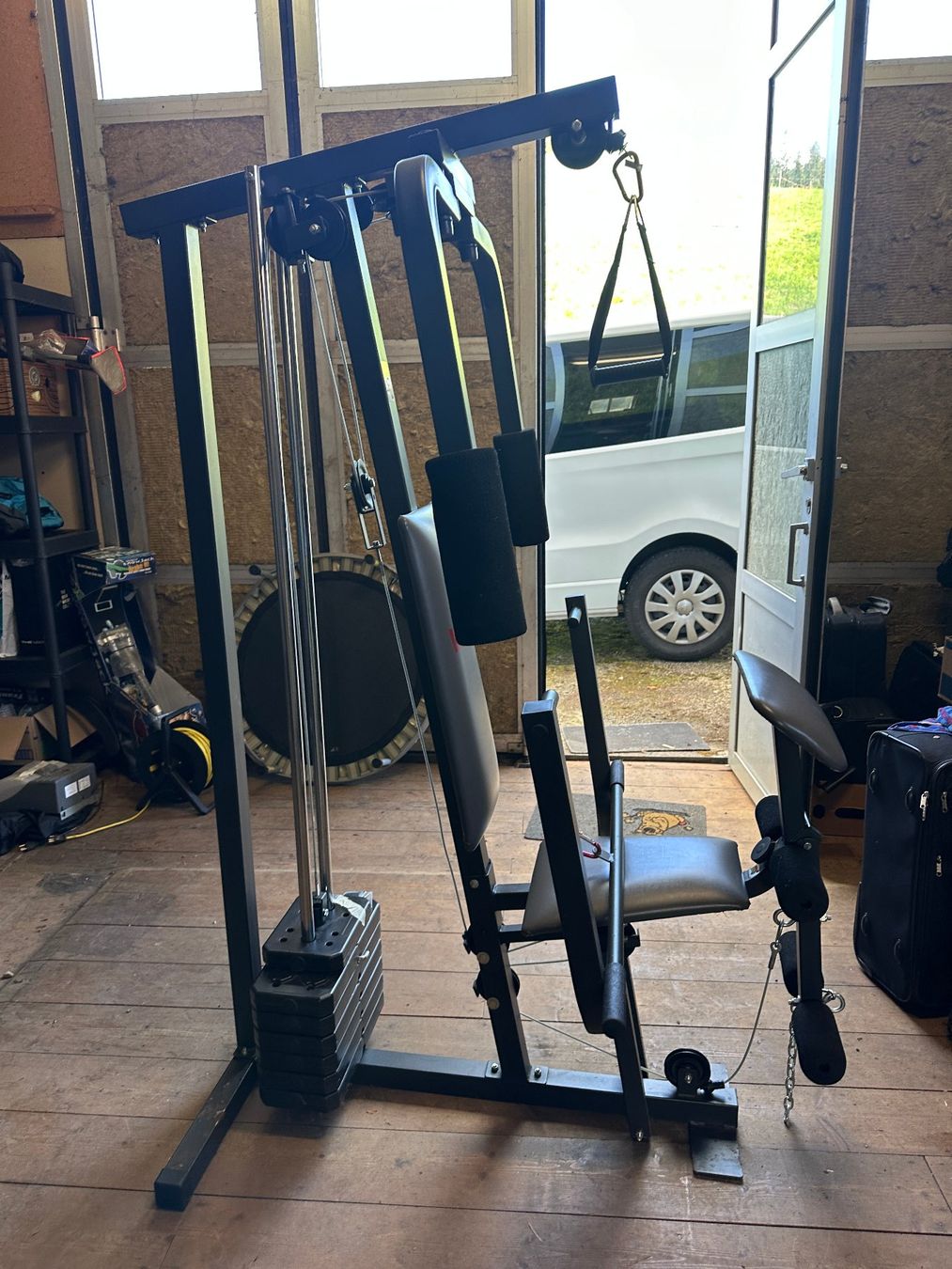 Vélos d'appartement: Weider Multifunktions-Kraftstation mit Gewichtsblock – D'occasion à Bennau par Santolina 8